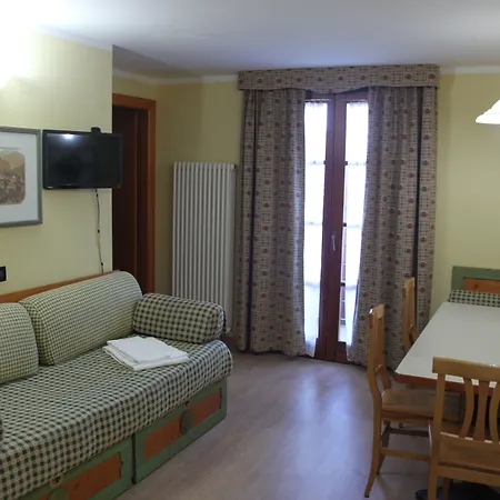 Nevesole Folgarida Resort Aparthotel-2